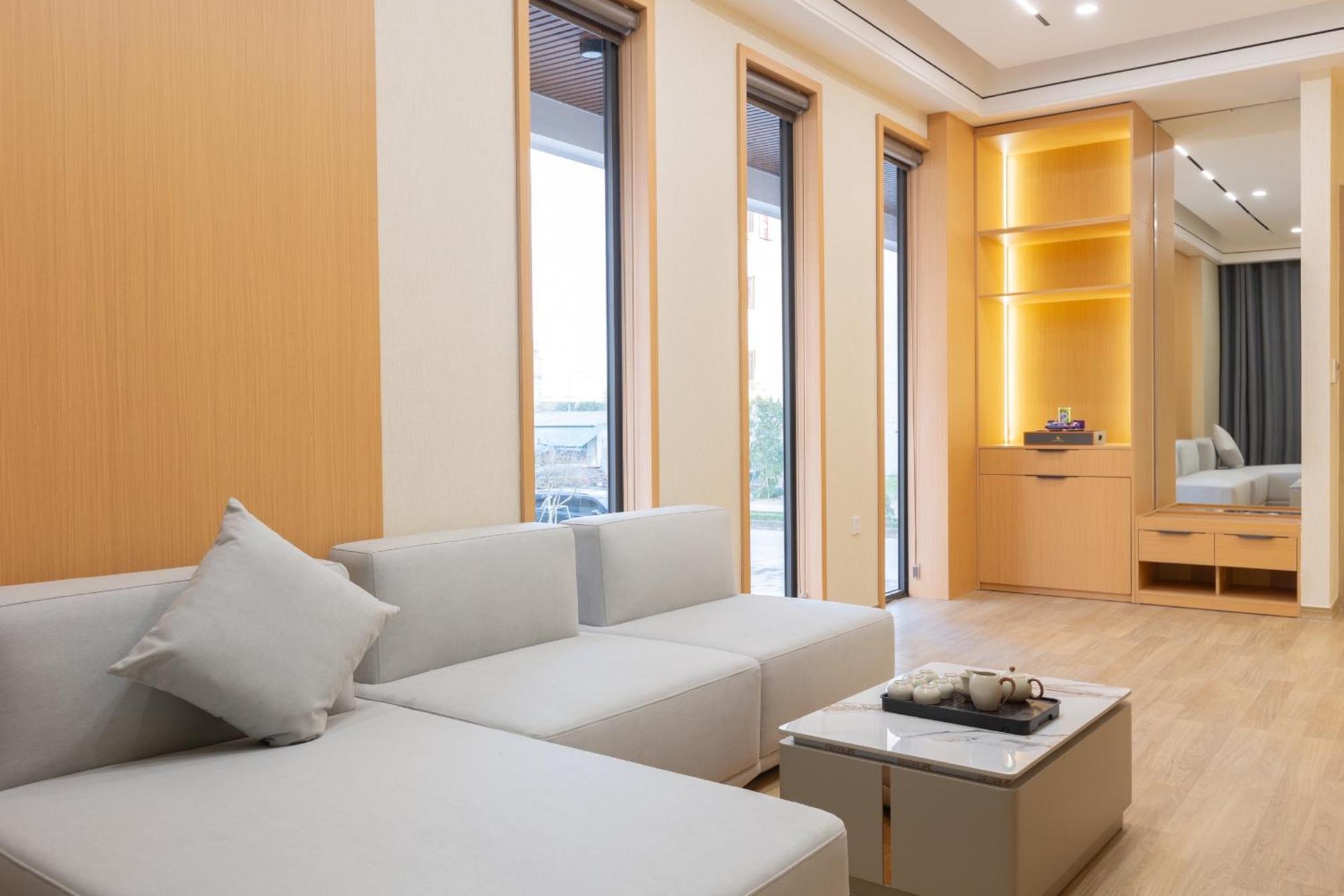 Sunshine Apartment Hotel Mong Cai Exterior foto